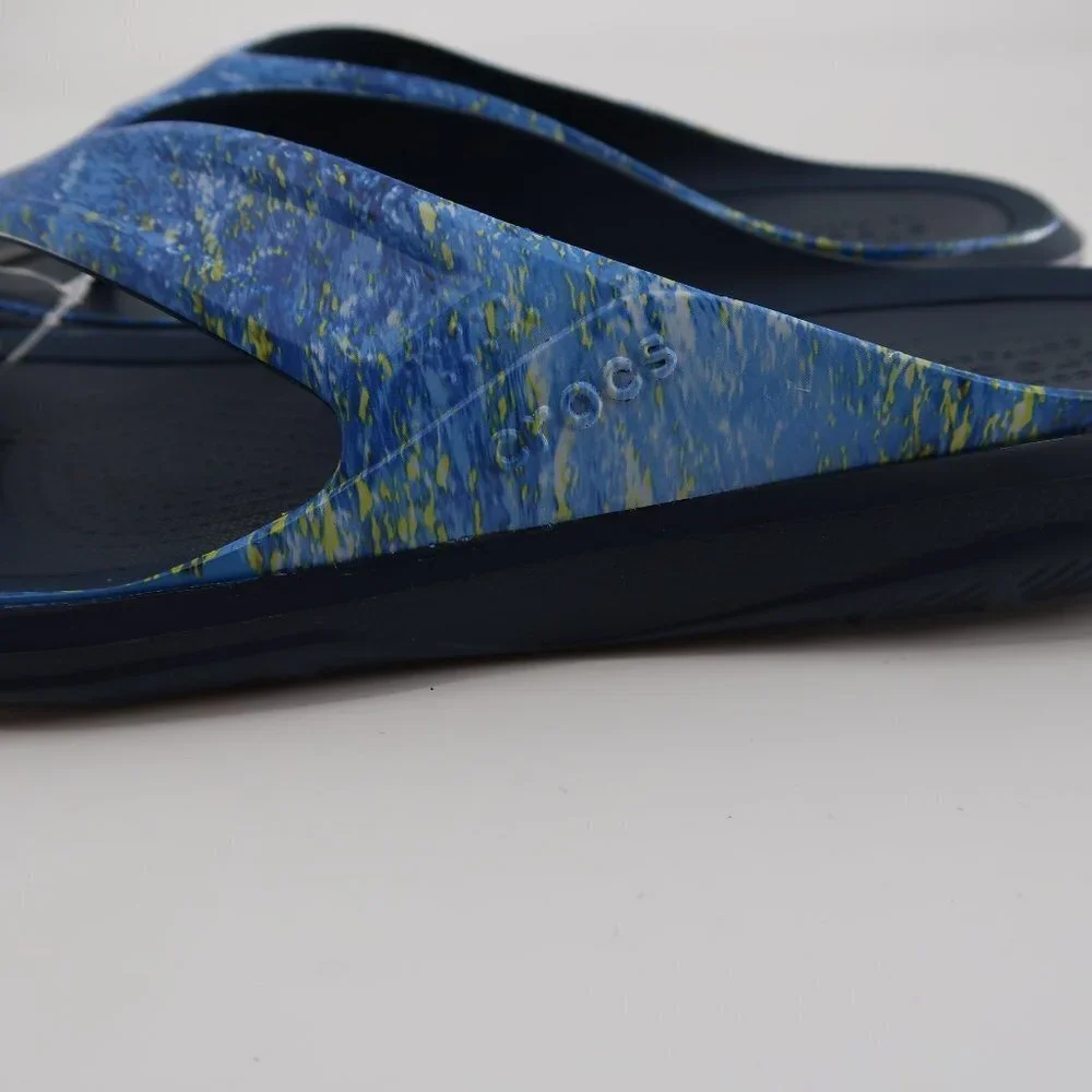 Crocs Men's Swiftwater Mossy Oak Coastal Wave Flip Flop 9